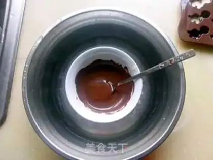 Make Homemade chocolate box step 3