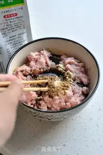 Make Onion pie step 5