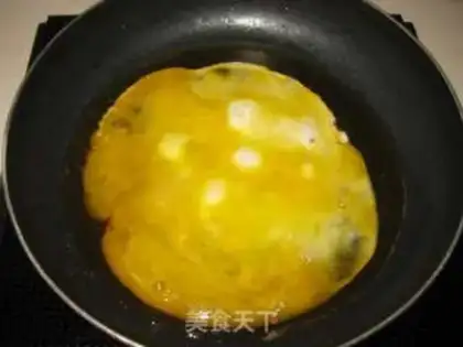 Make Pelican egg fried rice step 3