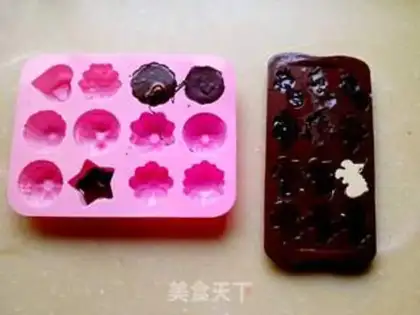 Make Homemade chocolate box step 6