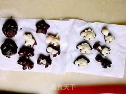 Make Homemade chocolate box step 7
