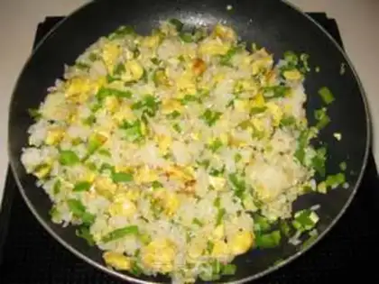 Make Pelican egg fried rice step 9