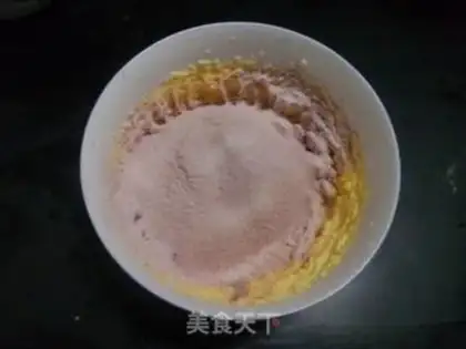 Make Rose cookies step 4