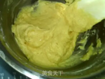 Make A jam sandwich cake step 5