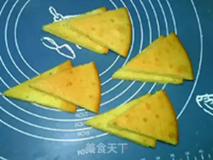 Make A jam sandwich cake step 9