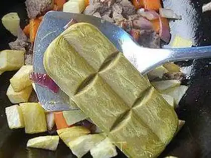 Make Curry beef rice step 9