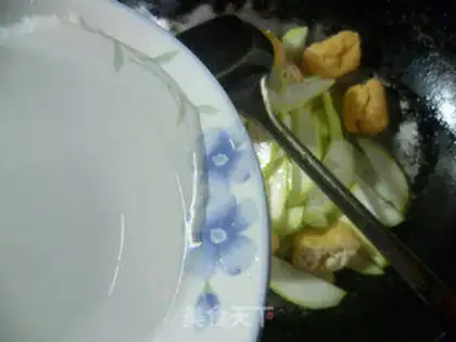 Make Ham oil, bean curd, and the night blooms step 6
