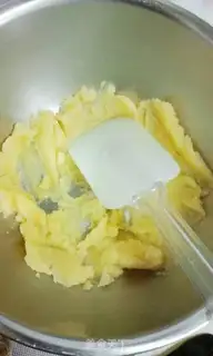 Make Swan puff step 3