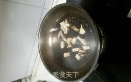 Make Cheese and mushroom pasta step 3