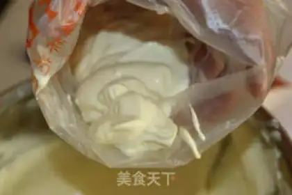 Make Butter cupcakes step 9