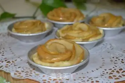 Make Rose apple rolls step 12