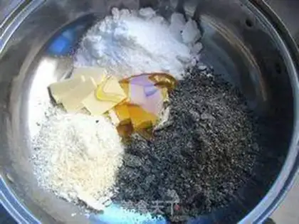 Make Almond sesame soup step 5