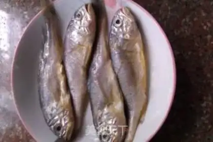 Make Smash the yellow fish step 2