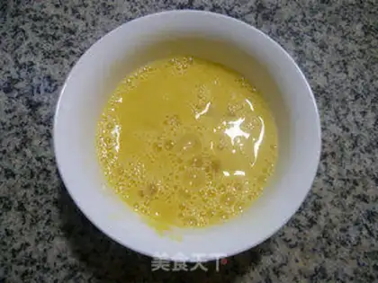 Make Fries and eggs step 2