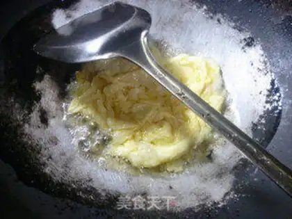 Make Fries and eggs step 3