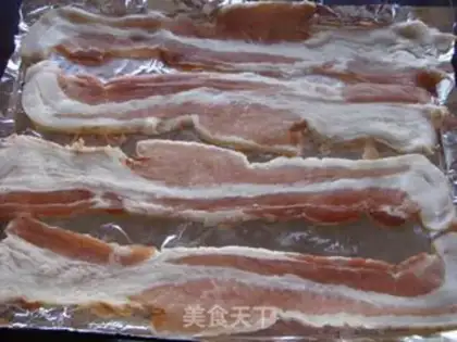 Make Rollermeat with bacon toast step 0