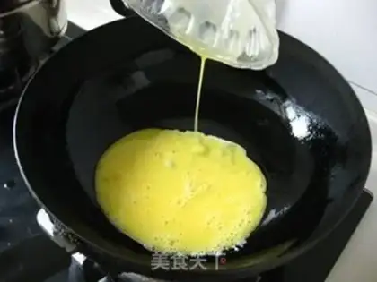 Make A silk egg step 2