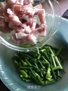 Make Five flowers and garlic step 0
