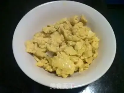 Make Pepper fried eggs step 3