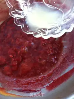 Make Homemade strawberry jam step 6