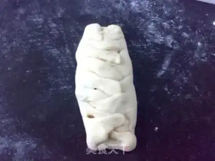 Make A red sugar apple bag step 9