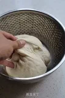 Make sugar horns (jiā) step 6