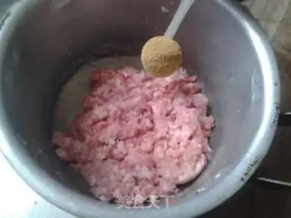 Make Spicy spicy soup step 1