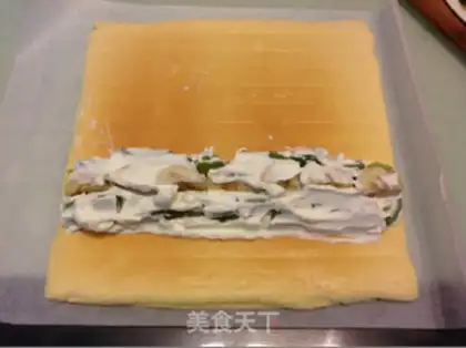 Make Swiss fruit rolls step 10
