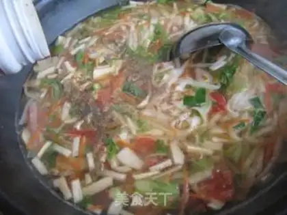 Make Mushroom vegetable noodles step 17