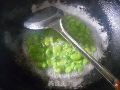 Make Celery fried beans step 5