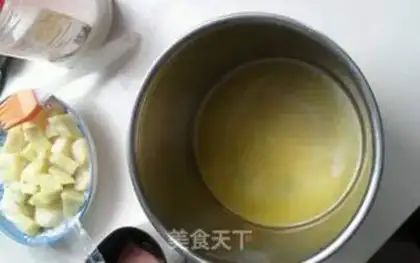 Make Simple salmon pie step 5