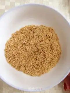 Make Cow Rolling Sugar step 4