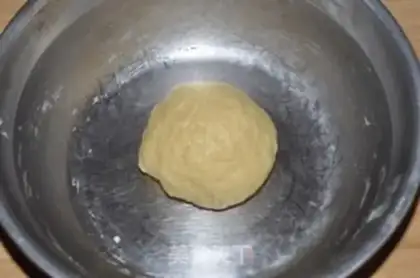 Make Rose basket cake step 15