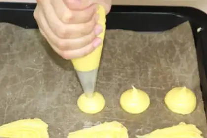 Make Swan puff step 8