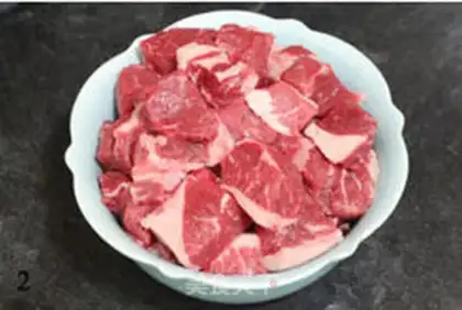 Make Spicy lamb soup step 1