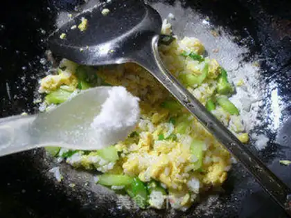 Make Pelican eggs step 6