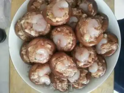 Make A mushroom box step 2