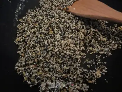 Make Sesame sugar step 6