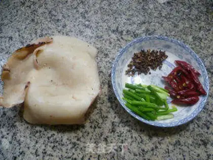 Make Spicy ink fish step 0