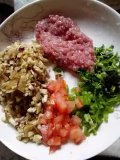 Make Egg spinach noodles step 5