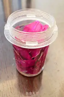 Make Vegetable hand noodles step 1