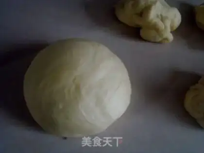 Make Crown bread step 2