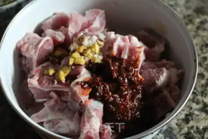 Make Spicy powdered ribs step 3