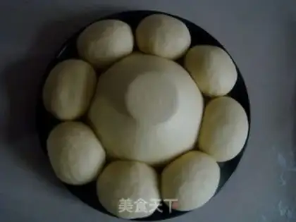 Make Crown bread step 8