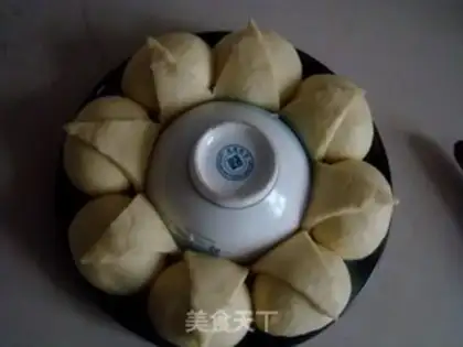 Make Crown bread step 10