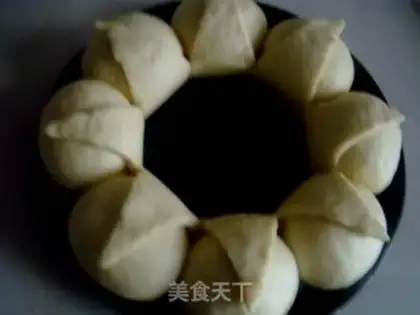 Make Crown bread step 11