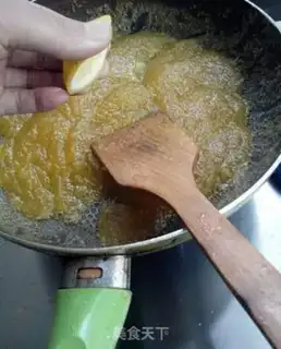 Make Pineapple jam and pineapple juice step 5
