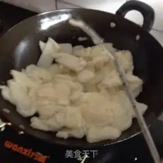 Make Eggs and chicken step 8