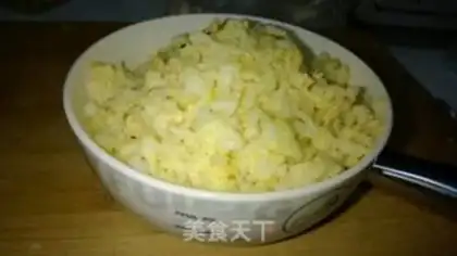 Make Gold egg fried rice step 5