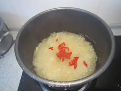 Make A papaya with a silver ear step 5